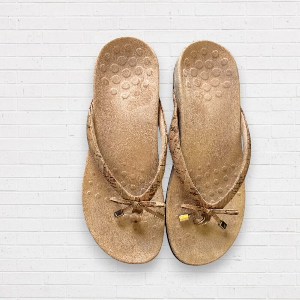 VIONIC Rest Bella II Toepost Gold Cork Sandal Orthotic Flip Flop Shoes Womens 8